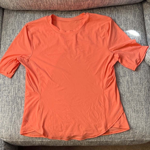 Lululemon Orange Short Sleeve T-Shirt - Picture 1 of 2